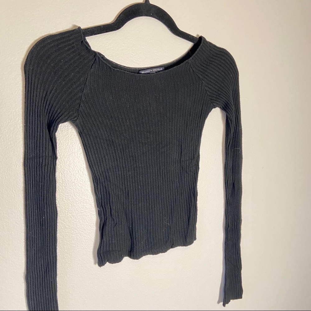 Brandy Melville Lightweight Sweater Pullover